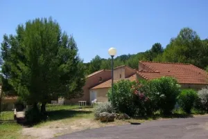Camping - Montagnac - Languedoc-Roussillon - Village de vacances Bessilles