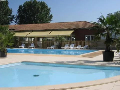 Camping - Saint-Trojan-les-Bains - Poitou-Charentes - Village Les Bris