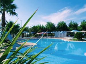 Camping - Martinsicuro - Abruzzes - Village Rivanuova