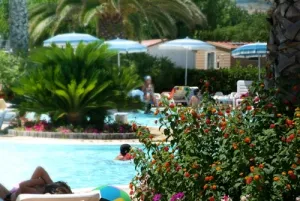 Camping - Martinsicuro - Abruzzes - Village Rivanuova