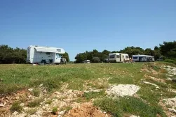 Camping - Pula - Istrie - Village Stoja