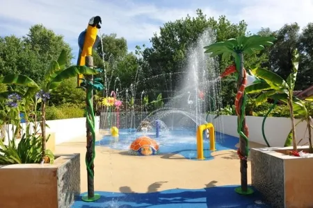 Camping - Mézos - Aquitaine - Village Tropical Sen-Yan