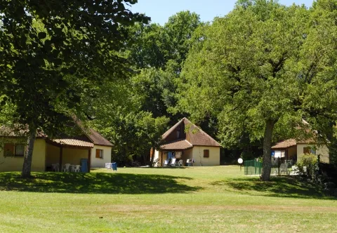 Camping - Saint-Sozy - Midi-Pyrénées - Village Vacances du Port