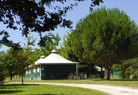 Camping - Saint-Sozy - Midi-Pyrénées - Village Vacances du Port