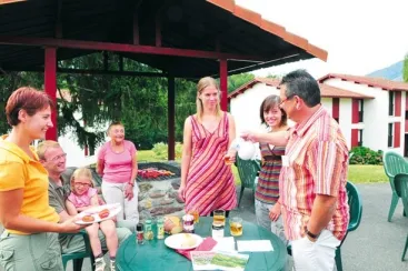 Camping - Saint-Étienne-de-Baïgorry - Aquitaine - Village Vacances Iparla