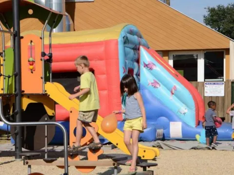 Camping - Sulniac - Bretagne - Village Vacances La Lande Du Moulin