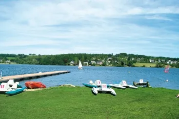Camping - Villefranche-de-Panat - Midi-Pyrénées - Village Vacances Le Lévézou