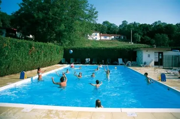 Camping - Parent - Auvergne - Village Vacances Les Balcons de Sancy