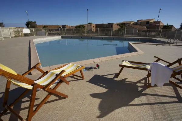 Camping - Fleury - Languedoc-Roussillon - Village Vacances Les Girelles