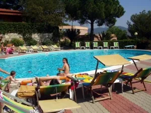 Camping - Andora - Ligurie - Villaggio Colombo