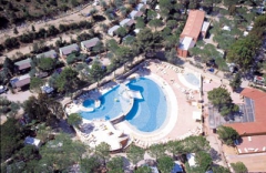 Camping Ville Degli Ulivi - Campo nell'Elba