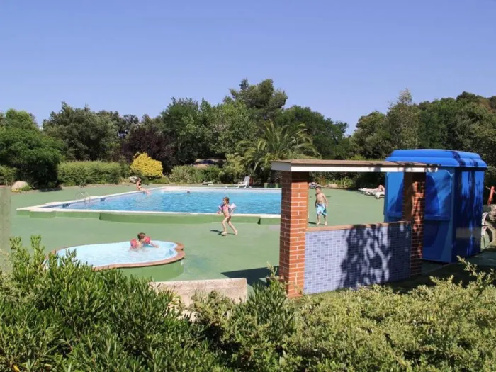 Camping - Gavà - Costa Brava - 3 Estrellas