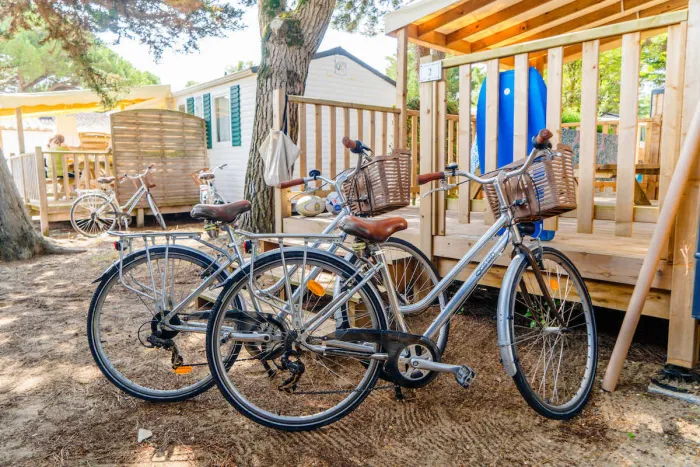 Camping - Le Bois-Plage-en-Ré - Poitou-Charentes - Antioche