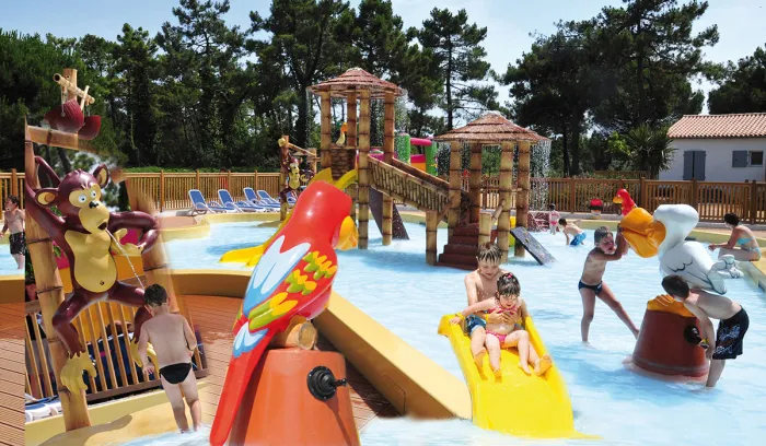 Camping - Le Bois-Plage-en-Ré - Poitou-Charentes - Antioche