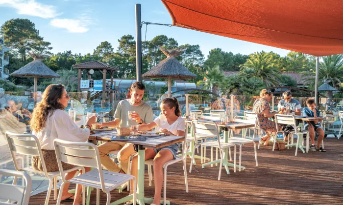 Camping - Parentis-en-Born - Aquitaine - Au Lac de Biscarrosse