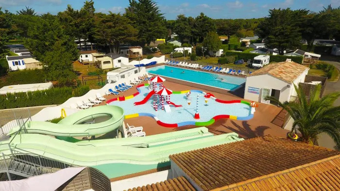 Camping - Le Bois-Plage-en-Ré - Poitou-Charentes - Au Val de Loire en Ré