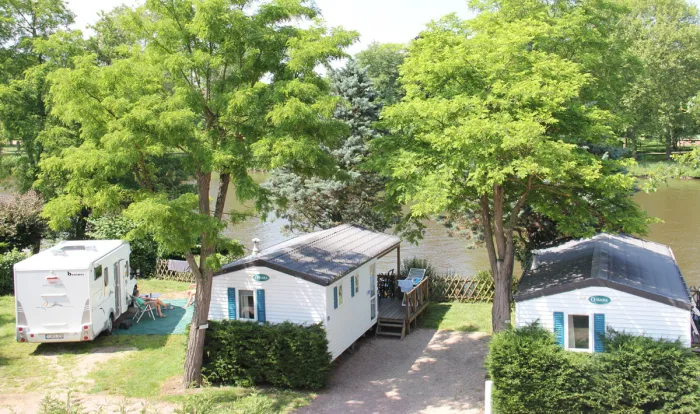 Camping - Bellerive-sur-Allier - Auvergne - Beau Rivage
