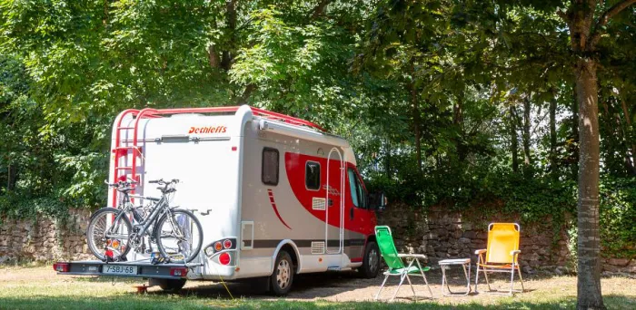 Camping - Le Puy-en-Velay - Auvergne - Camping de Bouthezard