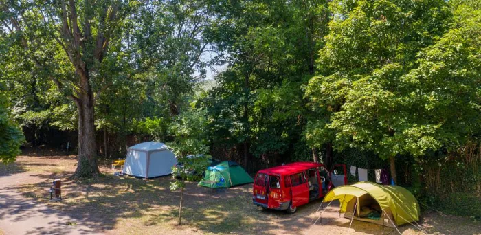 Camping - Le Puy-en-Velay - Auvergne - Camping de Bouthezard