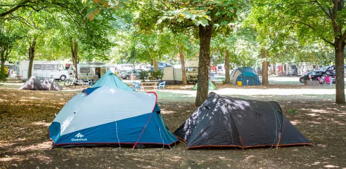 Camping - Le Puy-en-Velay - Auvergne - Camping de Bouthezard