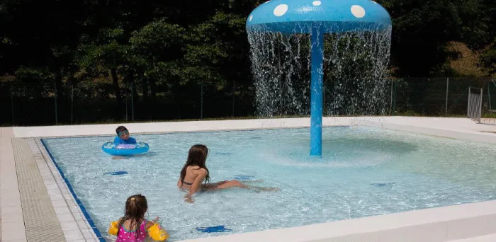 Camping - Collonges la Rouge - Limousin - Camping de Collonges-la-Rouge