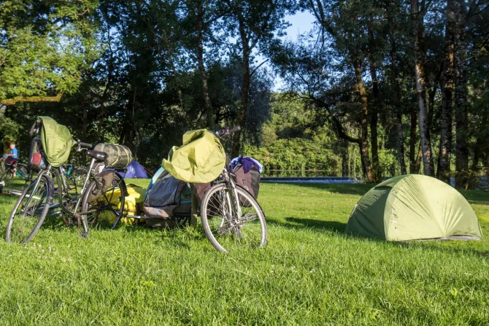 Camping - Ranchot - Franche-Comté - camping de l'île