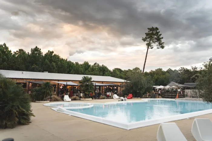 Camping - Soulac-sur-Mer - Aquitaine - Camping des Pins