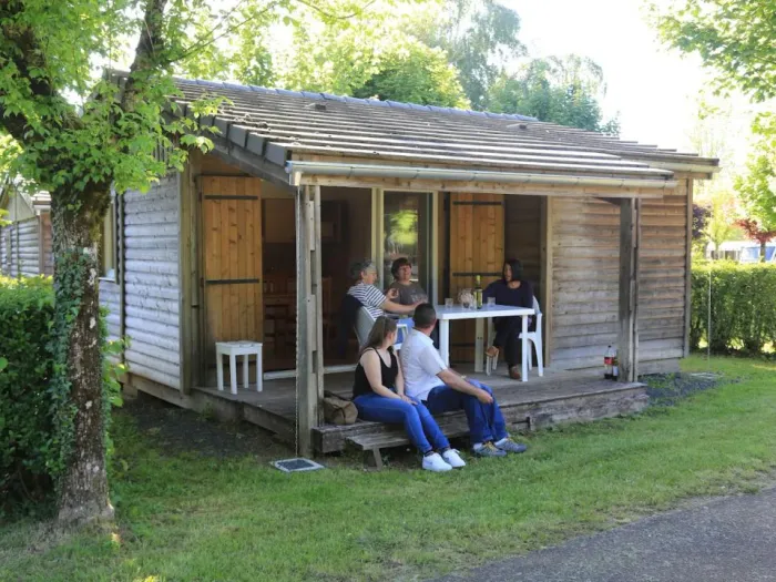 Camping - Pléaux - Auvergne - Camping L'échappée verte