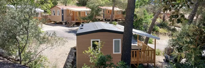 Camping Le Cezanne - Puyloubier
