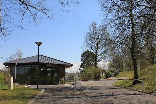 Camping - Ligny-en-Barrois - Lorraine - Camping Municipal Le Chartel