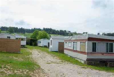 Camping - Saint-Pal-de-Chalencon - Auvergne - CAMPING MUNICIPAL SAINTE REINE