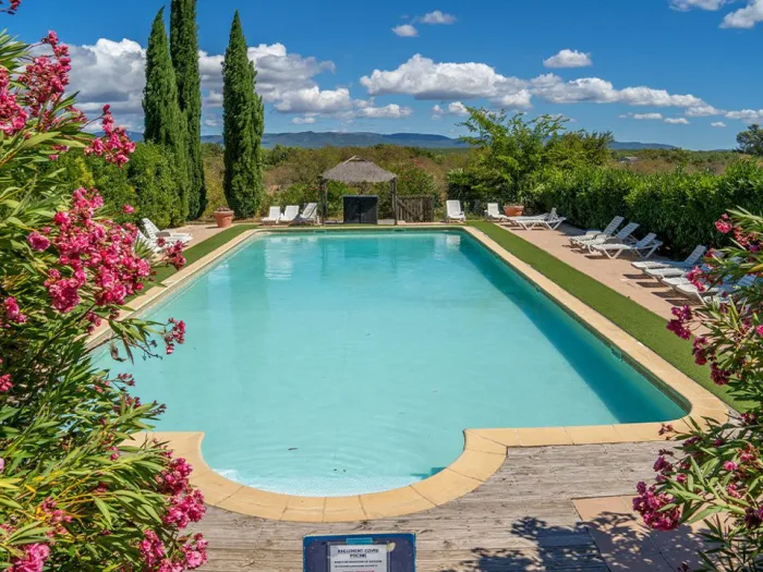 Camping - Montmeyan - Provence-Alpes-Côte d'Azur - Château de l'Eouvière