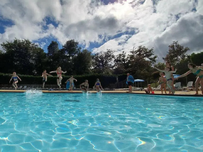 Camping - Champs-Romain - Aquitaine - Château le Verdoyer