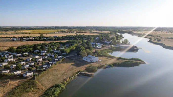 Camping - Luçon - Pays de Loire - Club Domaine des Guifettes