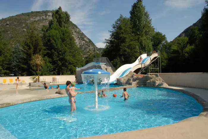 Camping - Alliat - Midi-Pyrénées - des Grottes