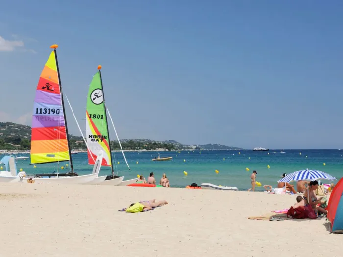 Camping - Le Muy - Provence-Alpes-Côte d'Azur - Domaine de la Noguière