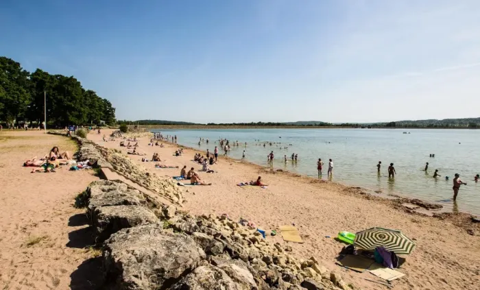 Camping - Longeau-Percey - Champagne-Ardennes - Domaine de la Vingeanne