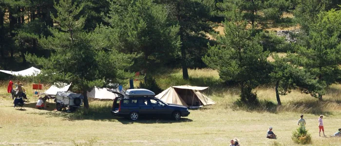 Camping - Lanuéjols - Languedoc-Roussillon - Domaine de Pradines