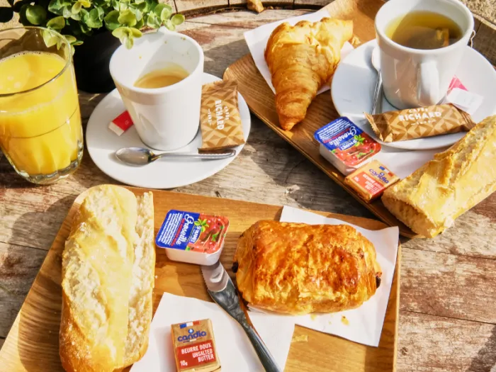 Camping - Saint-Saturnin-lès-Apt - Provence-Alpes-Côte d'Azur - Domaine des Chênes Blancs
