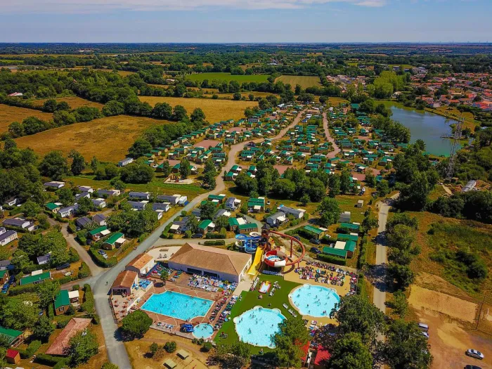 Camping - Avrillé - Pays de Loire - Domaine des Forges