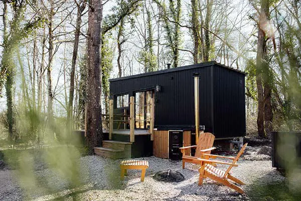Camping - Chambon-la-Forêt - Grand Centre - Domaine Parenthèses