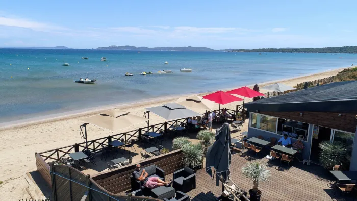 Camping - Hyères - Provence-Alpes-Côte d'Azur - Camping Les Salines - îlot Eurosurf