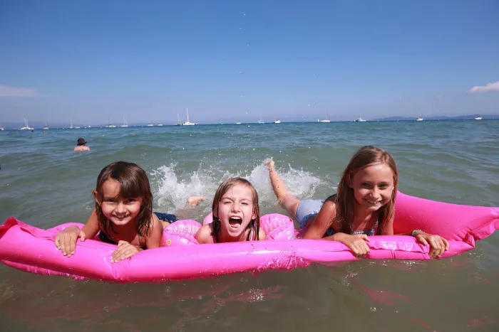 Camping - Hyères - Provence-Alpes-Côte d'Azur - Camping Les Salines - îlot Eurosurf