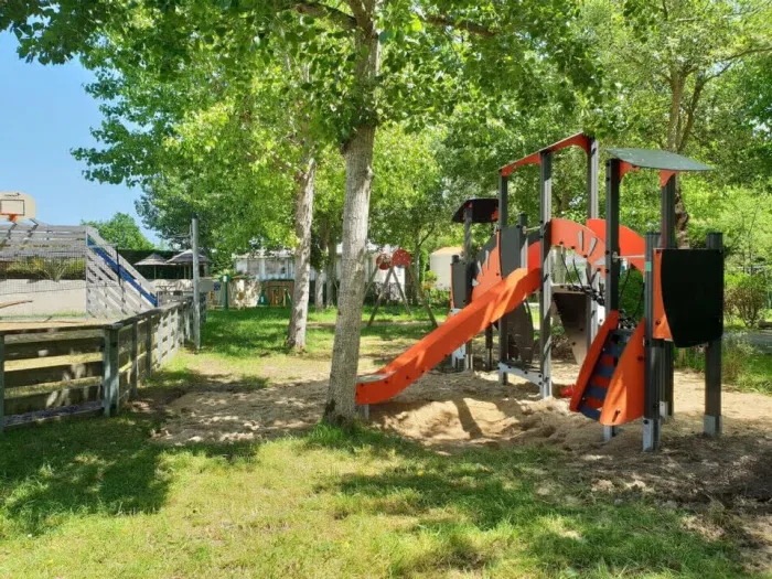 Camping - Le Château-d'Oléron - Poitou-Charentes - Fief Melin