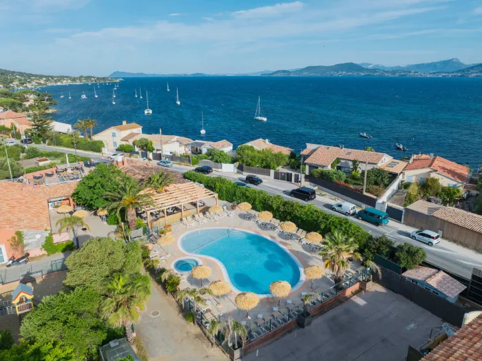 Camping - Hyères - Provence-Alpes-Côte d'Azur - International et Spa