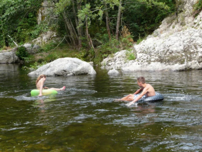 Camping - Saint-Sauveur-de-Montagut - Rhône-Alpes - L'Ardéchois