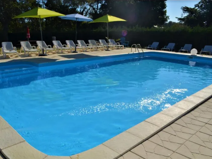 Camping - Les Églisottes-et-Chalaures - Aquitaine - L'Eau Vive