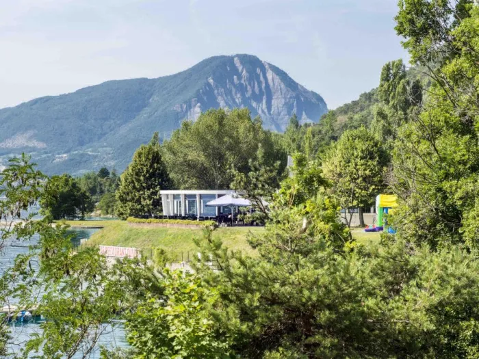 Camping - Chorges - Provence-Alpes-Côte d'Azur - l'Ecrin du Lac