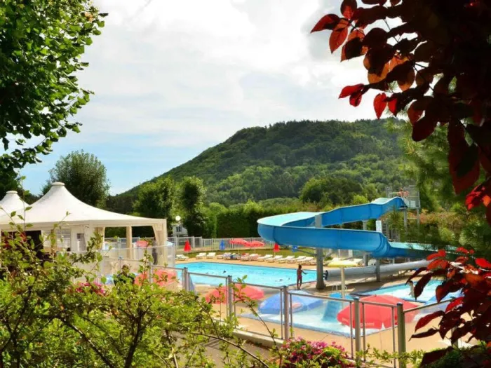 Camping - Murol - Auvergne - L'Europe