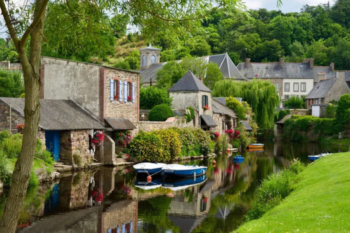 Camping - Bains-sur-Oust - Bretagne - L'ile Aux Pies